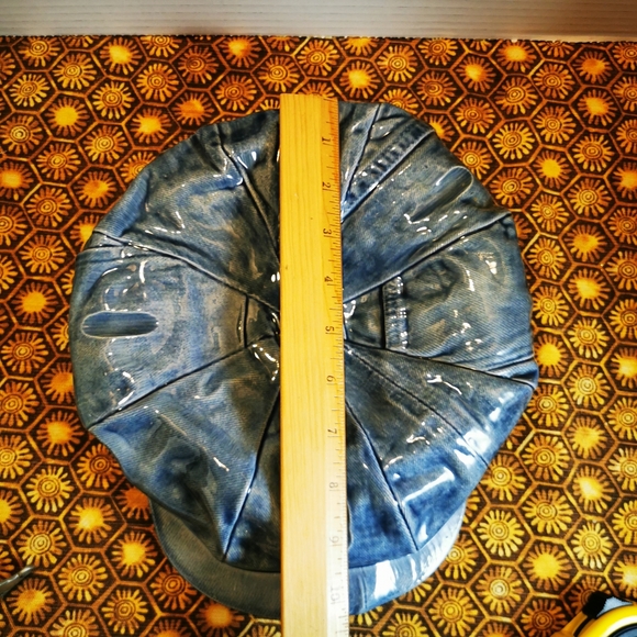 Vintage Denim Newsboy Cap Hat Ceramic Ashtray Trinket Dish Wall Hanging - Picture 7 of 17